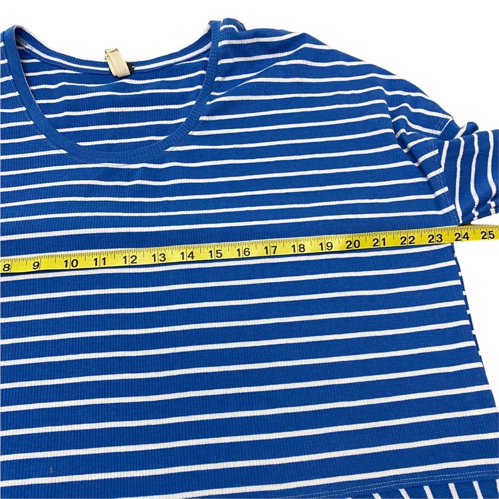 FREE PEOPLE We The Free Round About Tee Top Shirt Blue Small-S Faux Undershirt - Picture 8 of 9